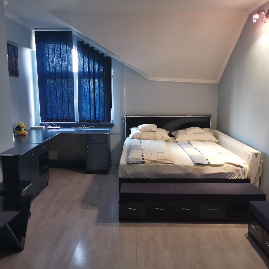 Vila Angela Felix Hotel Sanmartin Bagian luar foto