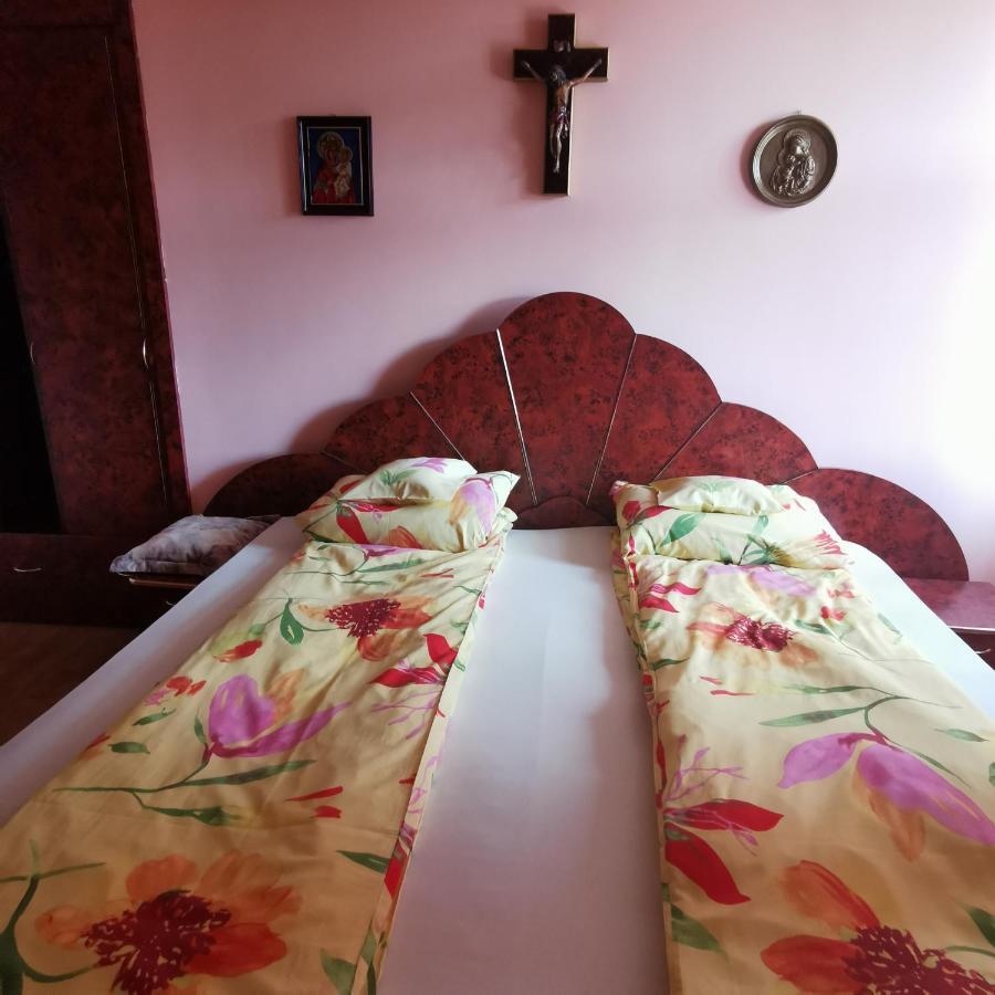 Vila Angela Felix Hotel Sanmartin Bagian luar foto