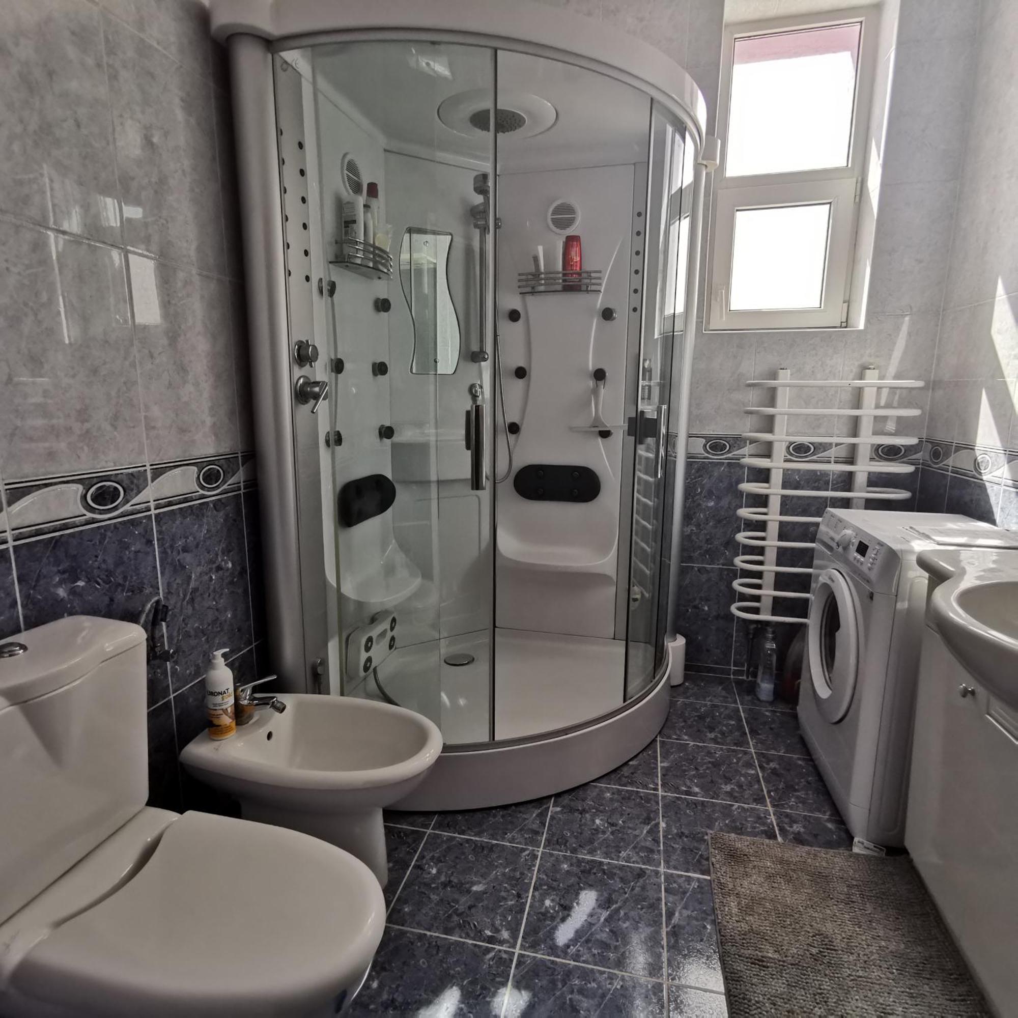 Vila Angela Felix Hotel Sanmartin Bagian luar foto